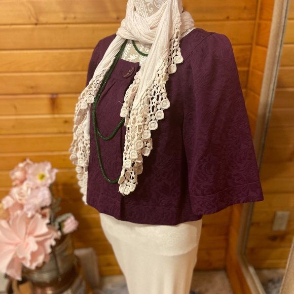 Apt 9 Cropped Jacket Size Large in plum. - Picture 3 of 7
